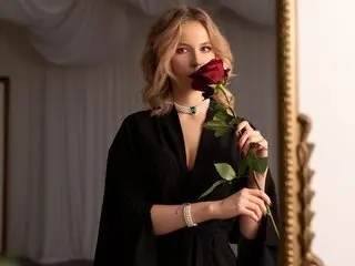 Show fuck EllyBelloy