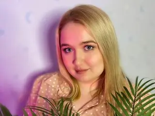 Amateur adult MayaRocci